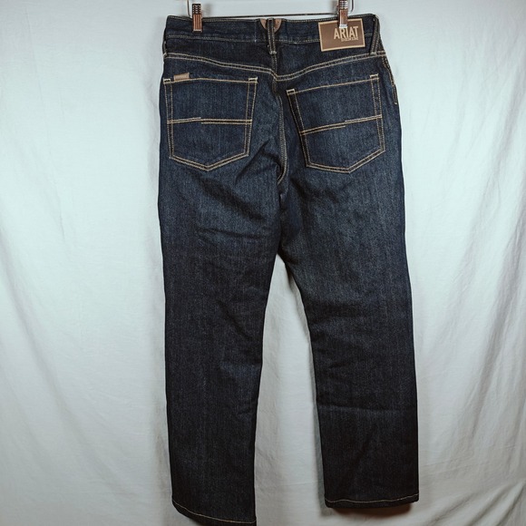 Ariat Mens M4 Relaxed Boot Cut Dark Wash Denim Jeans Size 31x30 - Picture 2 of 16